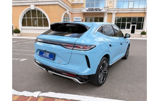 Denza N7 EV, пробіг 15 тисяч км